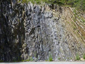 bike and rock cut on the Oulles road